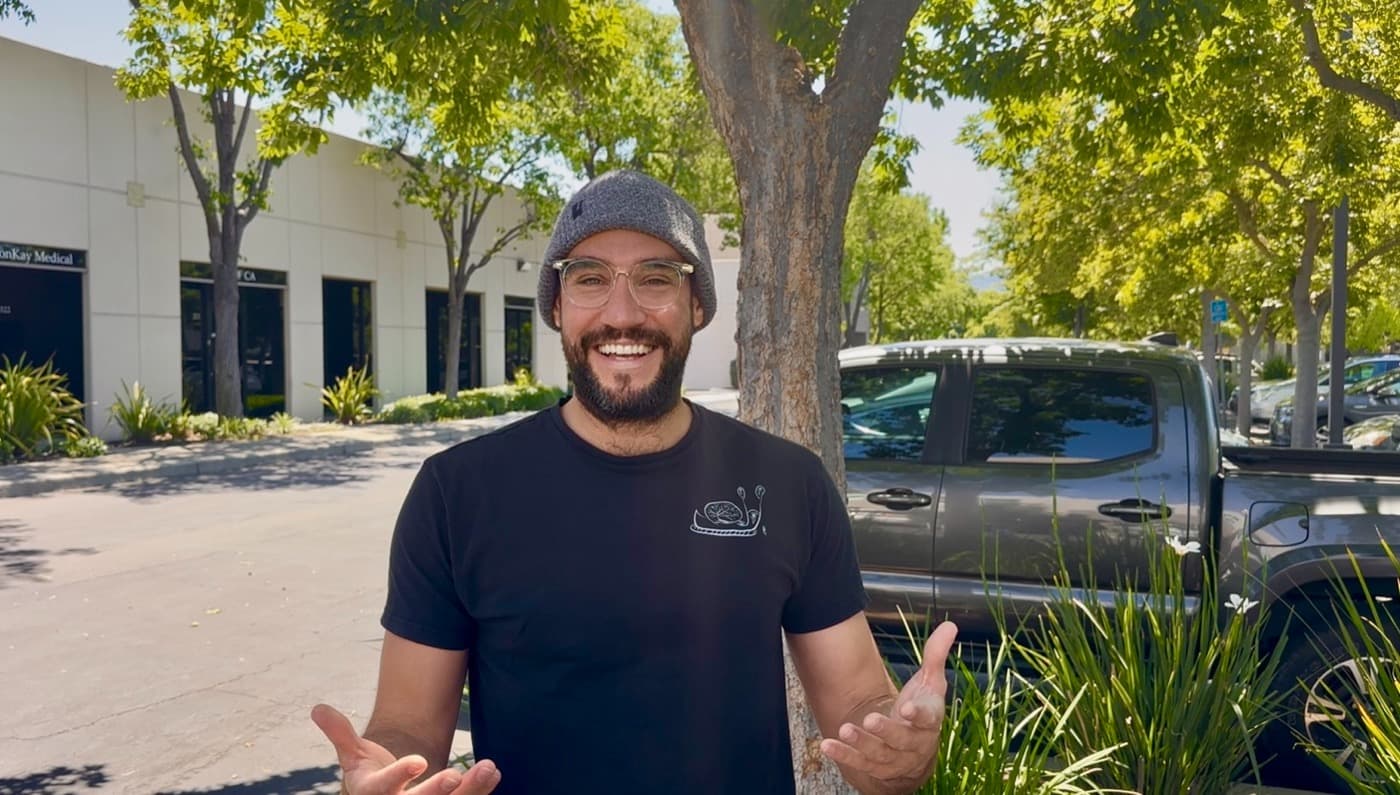 Cristobal recording his Insta GQ video review outdoors